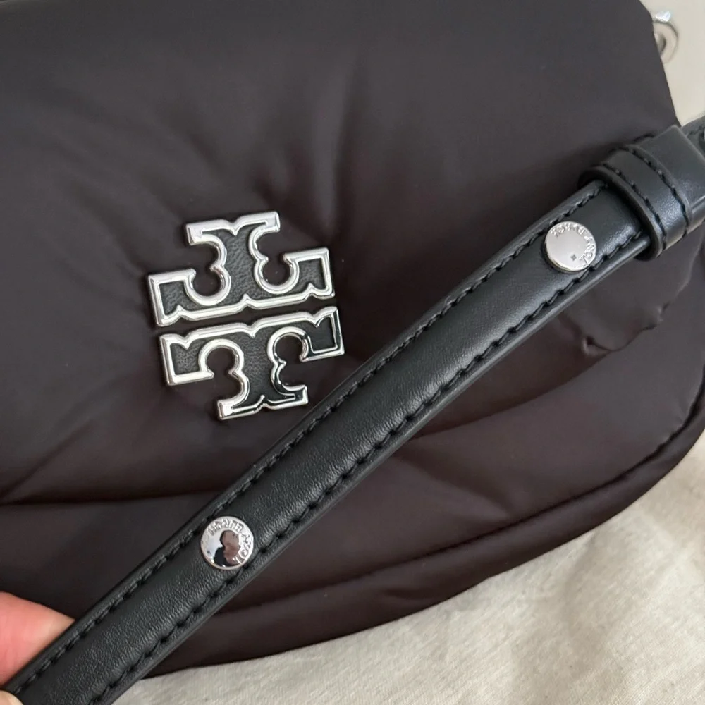 New Tory Burch BRITTEN NYLON PUFFY CONVERTIBLE CROSSBODY BLACK